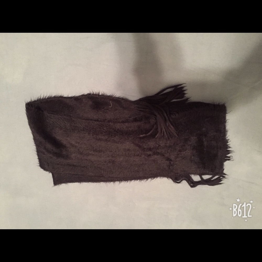 Winter Scarfs Bundle - image 4